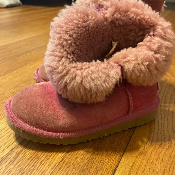 Pink Ugg boots size 12 T - Picture 7 of 8